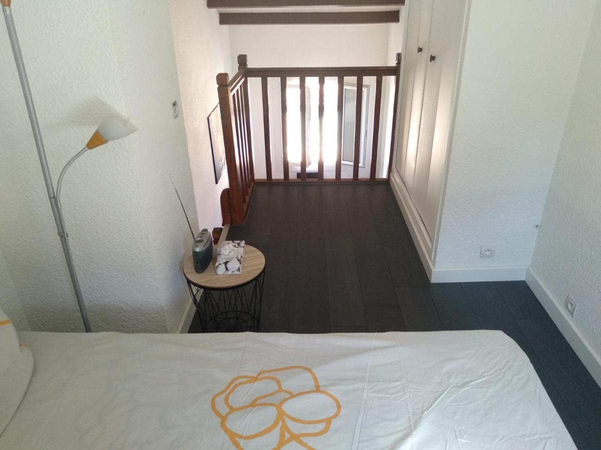 Duplex Vieux Port Appartement Complet 4 Couchages Climatise Entire Apartment 2 Beds For 4 Persons Marselha Exterior foto
